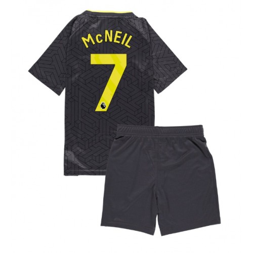 Fotballdrakt Barn Everton Dwight McNeil #7 Bortedraktsett 2024-25 Kortermet (+ Korte bukser)